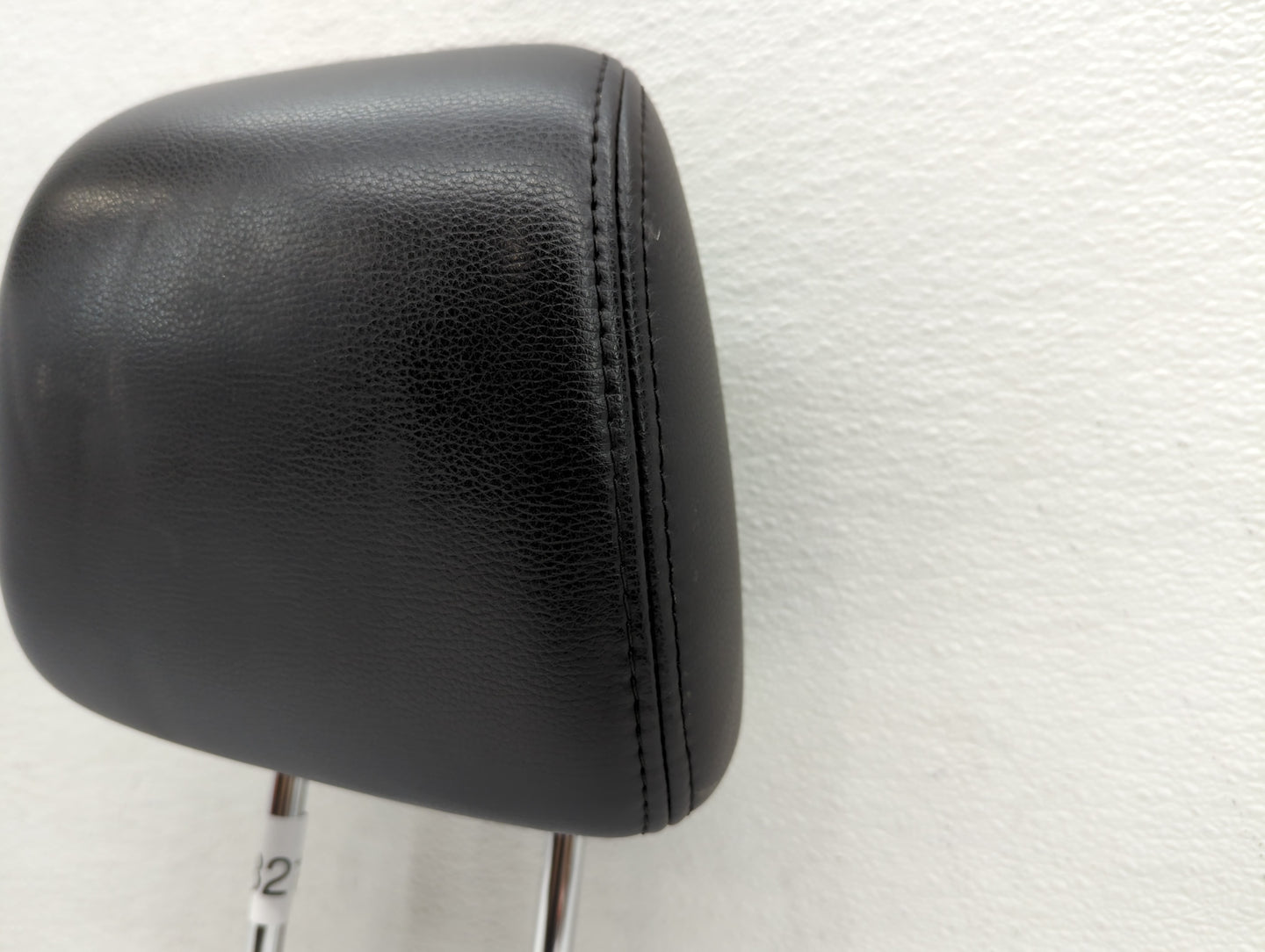 2010-2012 Subaru Legacy Headrest Head Rest Front Driver Passenger Seat - Oemusedautoparts1.com