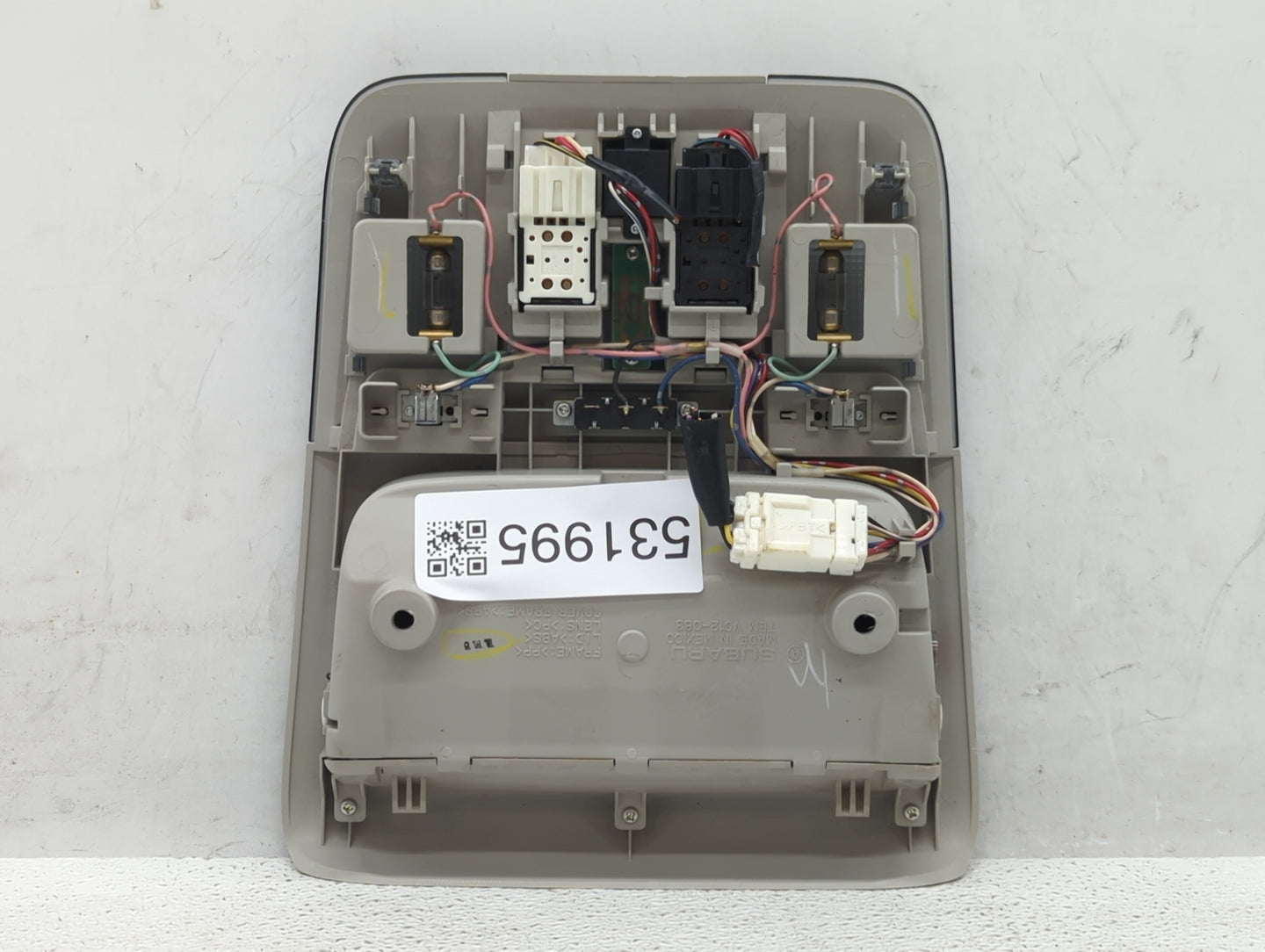 2010-2012 Subaru Legacy Overhead Roof Console - Oemusedautoparts1.com
