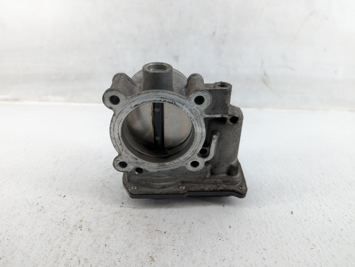 2010-2012 Subaru Legacy Throttle Body P/N:16112AA350 Fits Fits 2010 2011 2012 OEM Used Auto Parts - Oemusedautoparts1.com