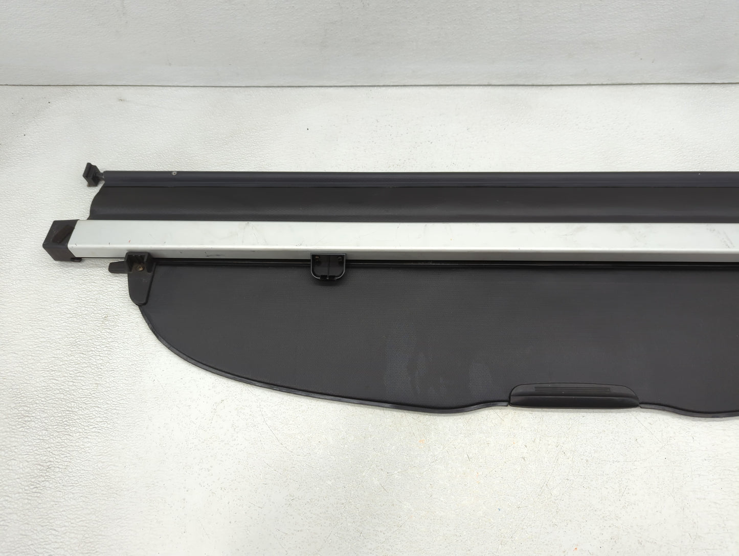 2010 Subaru Legacy Rear Cargo Cover Storage Retractable Shade Black - Oemusedautoparts1.com