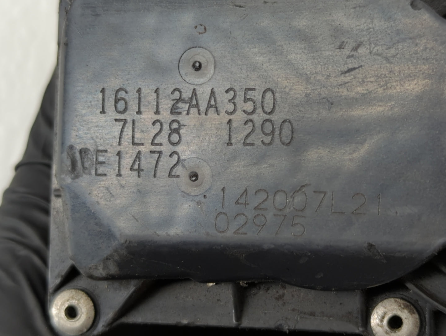 2010-2012 Subaru Legacy Throttle Body P/N:16112AA350 Fits Fits 2010 2011 2012 OEM Used Auto Parts - Oemusedautoparts1.com