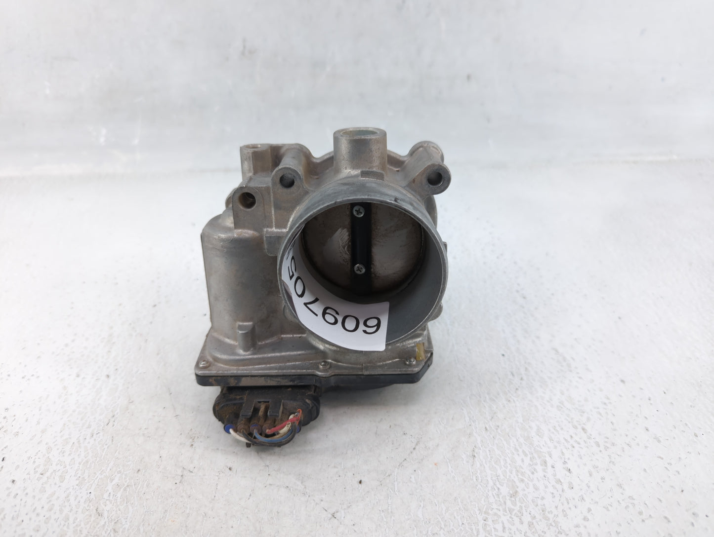 2010-2012 Subaru Legacy Throttle Body P/N:16112AA350 Fits Fits 2010 2011 2012 OEM Used Auto Parts - Oemusedautoparts1.com