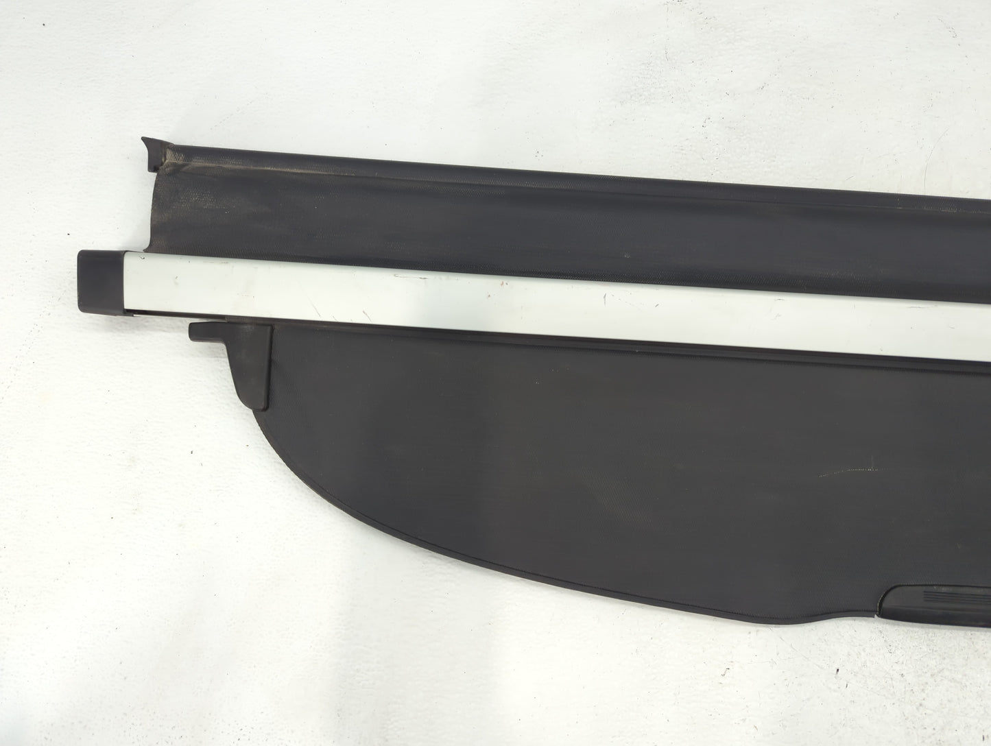 2010 Subaru Legacy Rear Cargo Cover Storage Retractable Shade Black - Oemusedautoparts1.com