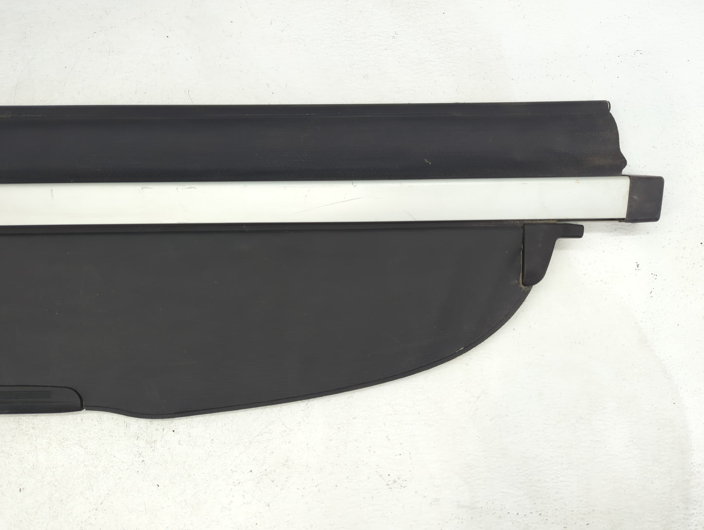 2010 Subaru Legacy Rear Cargo Cover Storage Retractable Shade Black - Oemusedautoparts1.com