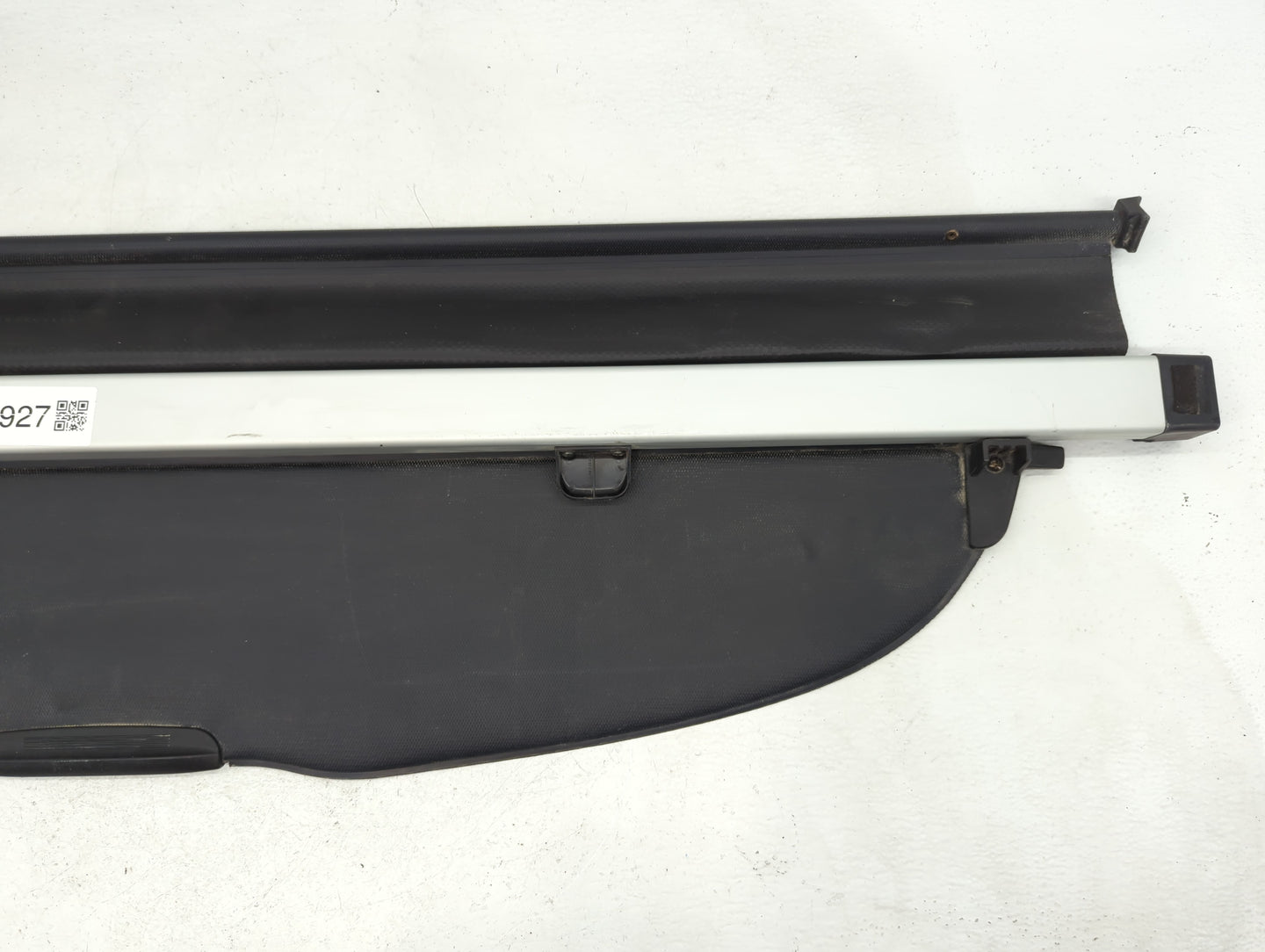 2010 Subaru Legacy Rear Cargo Cover Storage Retractable Shade Black - Oemusedautoparts1.com