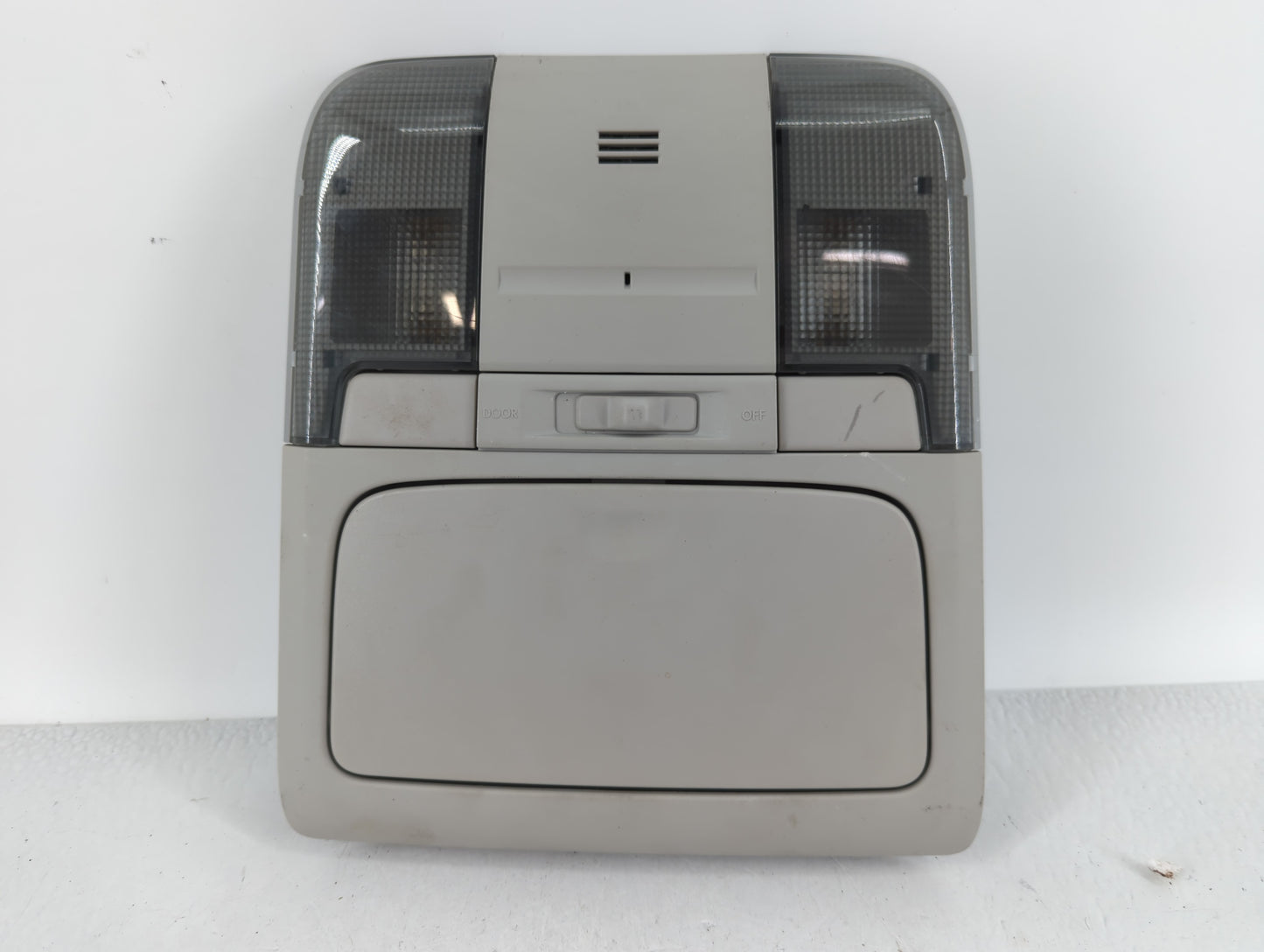 2010 Subaru Legacy Overhead Roof Console - Oemusedautoparts1.com