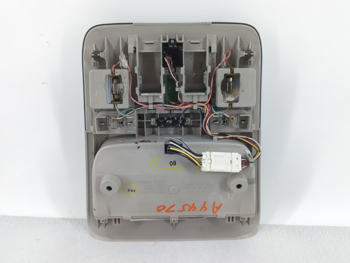 2010 Subaru Legacy Overhead Roof Console - Oemusedautoparts1.com