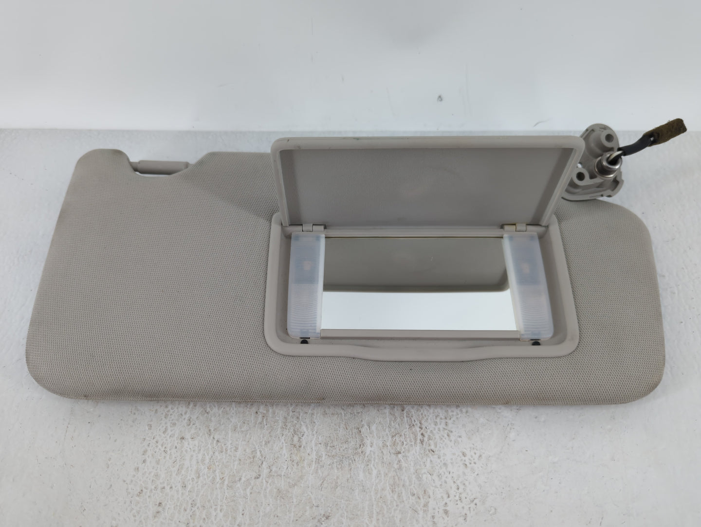 2010-2014 Subaru Legacy Sun Visor Shade Replacement Passenger Right Mirror Fits Fits 2010 2011 2012 2013 2014 OEM Used Auto 