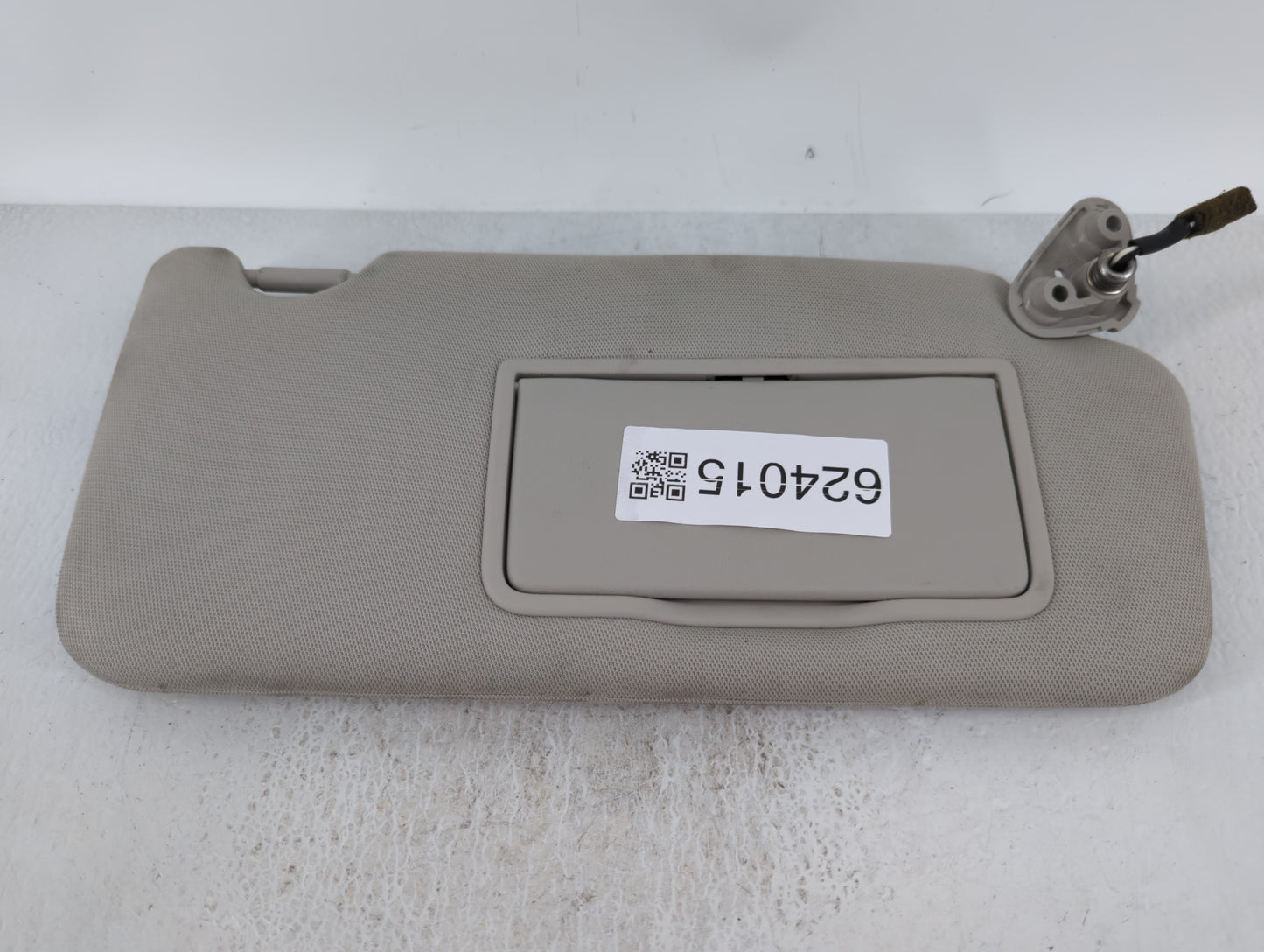 2010-2014 Subaru Legacy Sun Visor Shade Replacement Passenger Right Mirror Fits Fits 2010 2011 2012 2013 2014 OEM Used Auto 