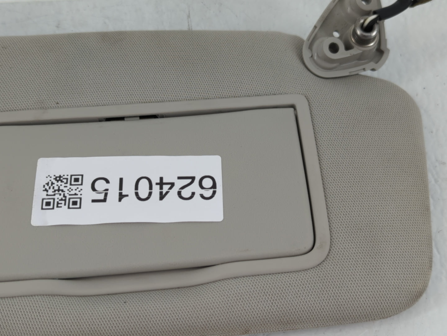 2010-2014 Subaru Legacy Sun Visor Shade Replacement Passenger Right Mirror Fits Fits 2010 2011 2012 2013 2014 OEM Used Auto 