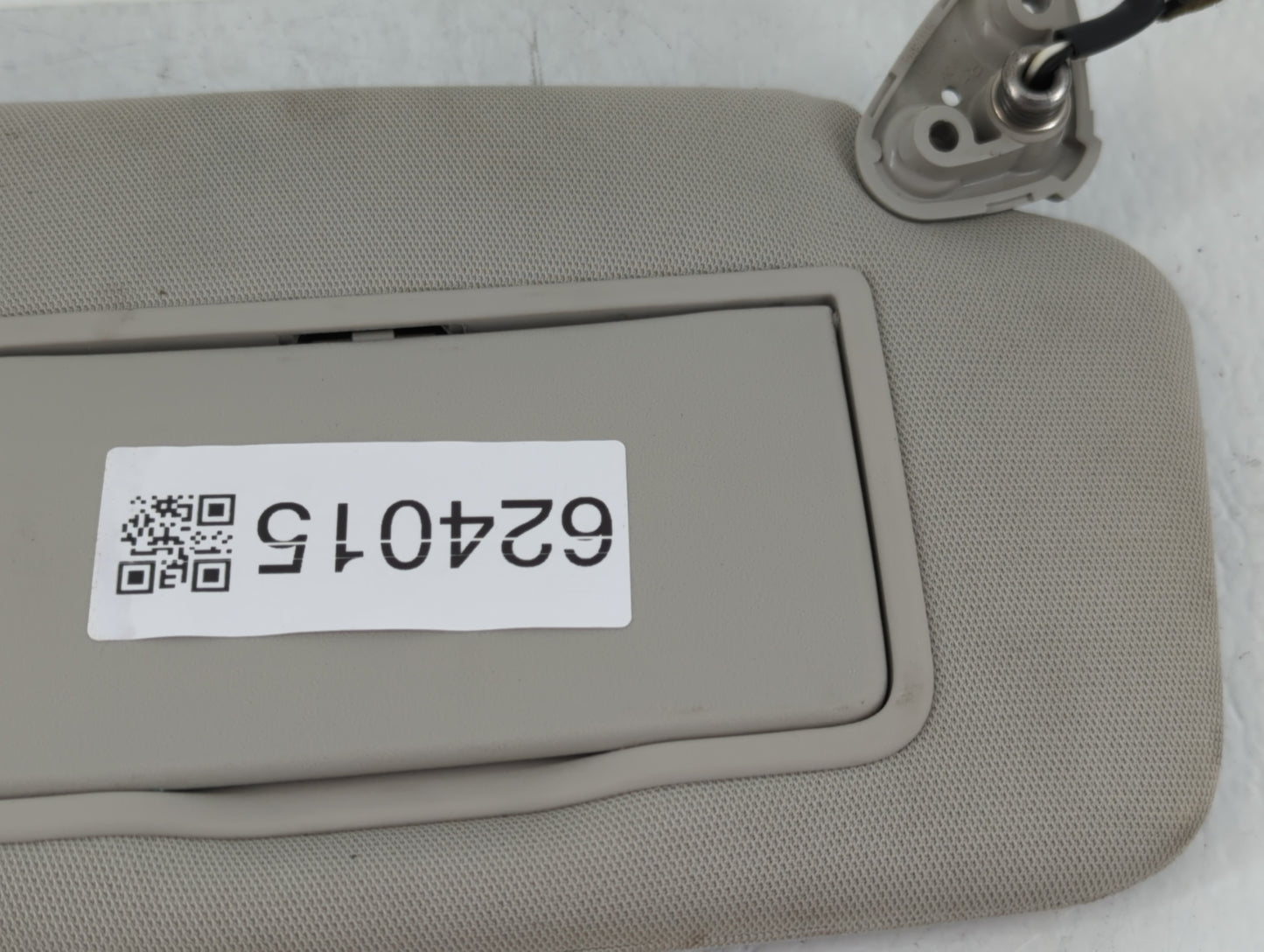 2010-2014 Subaru Legacy Sun Visor Shade Replacement Passenger Right Mirror Fits Fits 2010 2011 2012 2013 2014 OEM Used Auto 