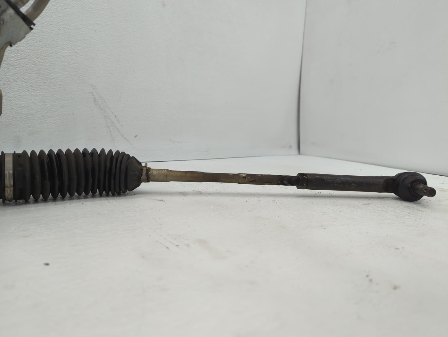 2010 Subaru Legacy Power Steering Reservoir Rust - Oemusedautoparts1.com