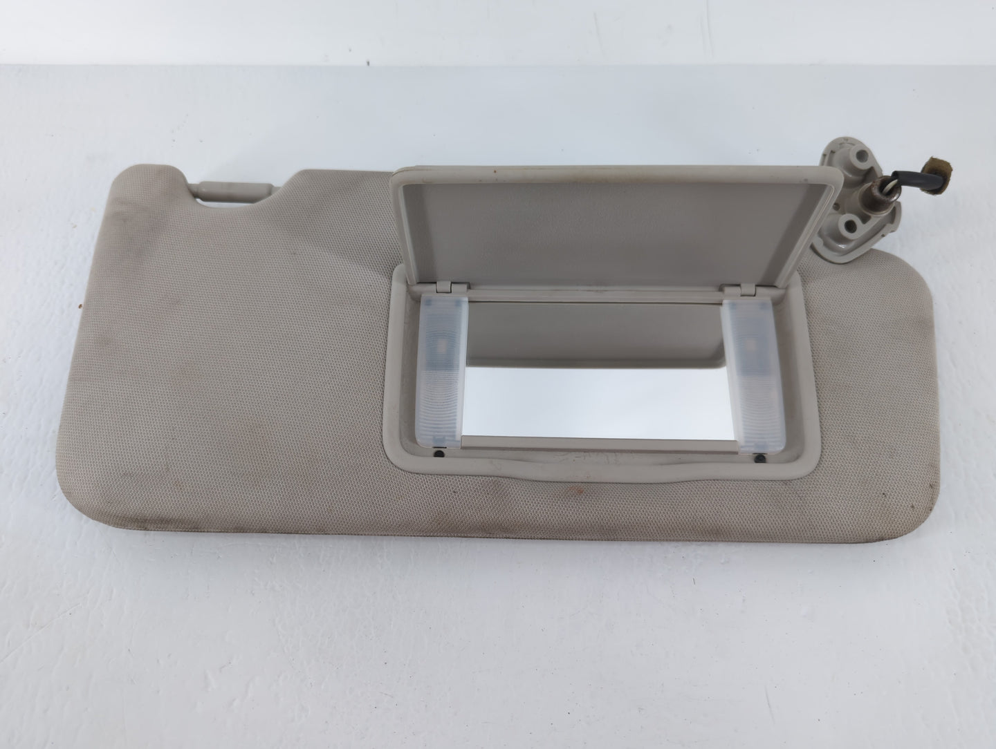 2010-2014 Subaru Legacy Sun Visor Shade Replacement Passenger Right Mirror Fits Fits 2010 2011 2012 2013 2014 OEM Used Auto 