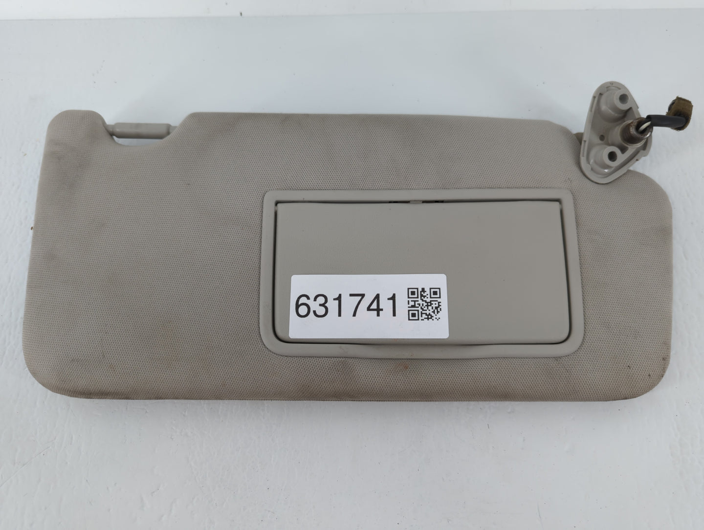 2010-2014 Subaru Legacy Sun Visor Shade Replacement Passenger Right Mirror Fits Fits 2010 2011 2012 2013 2014 OEM Used Auto 