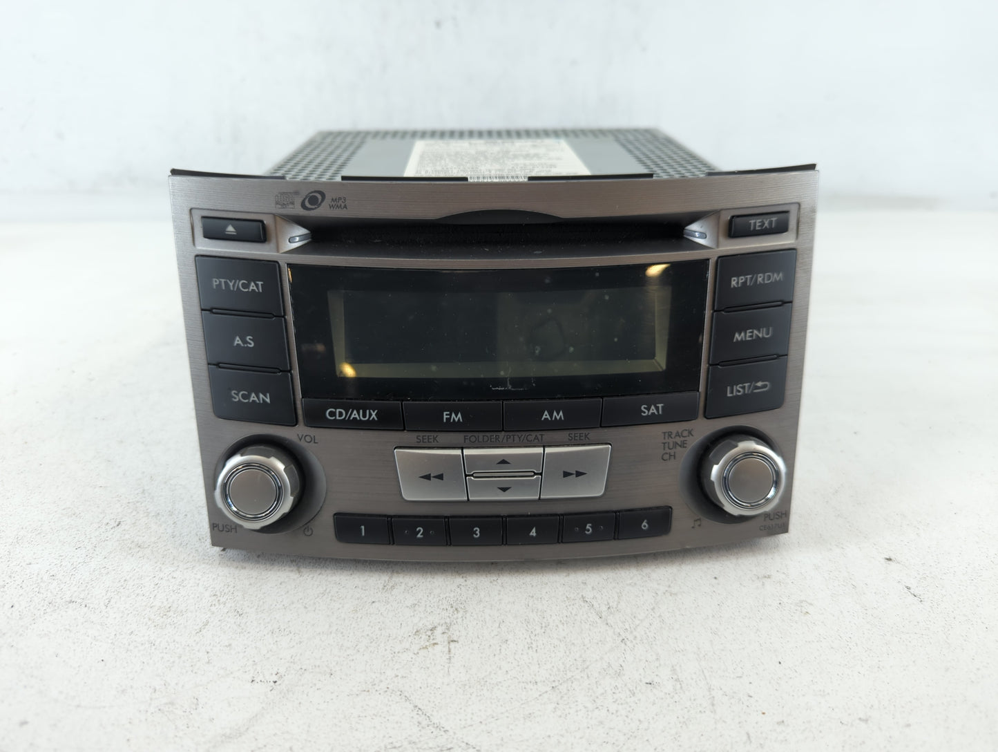 2010-2012 Subaru Legacy Am Fm Cd Player Radio Receiver - Oemusedautoparts1.com