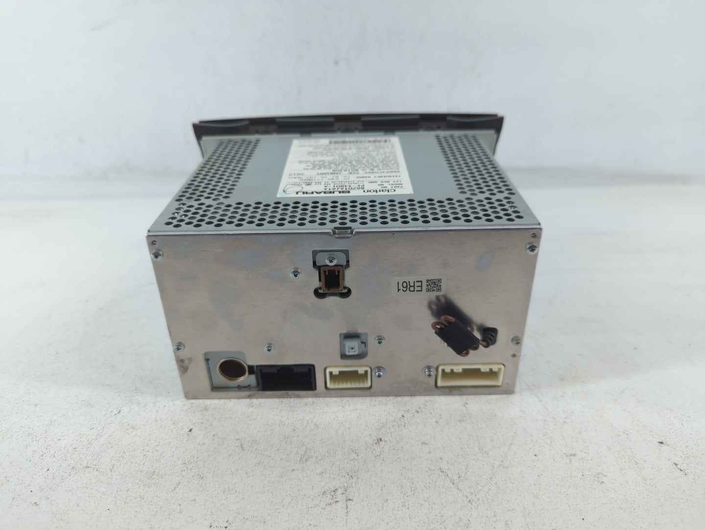 2010-2012 Subaru Legacy Am Fm Cd Player Radio Receiver - Oemusedautoparts1.com