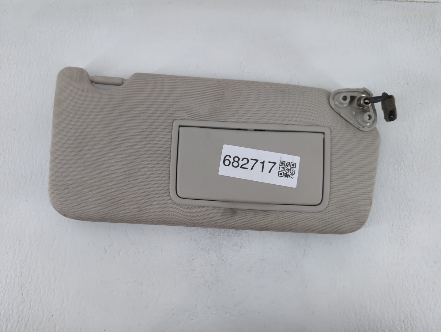 2010-2014 Subaru Legacy Sun Visor Shade Replacement Passenger Right Mirror Fits Fits 2010 2011 2012 2013 2014 OEM Used Auto 