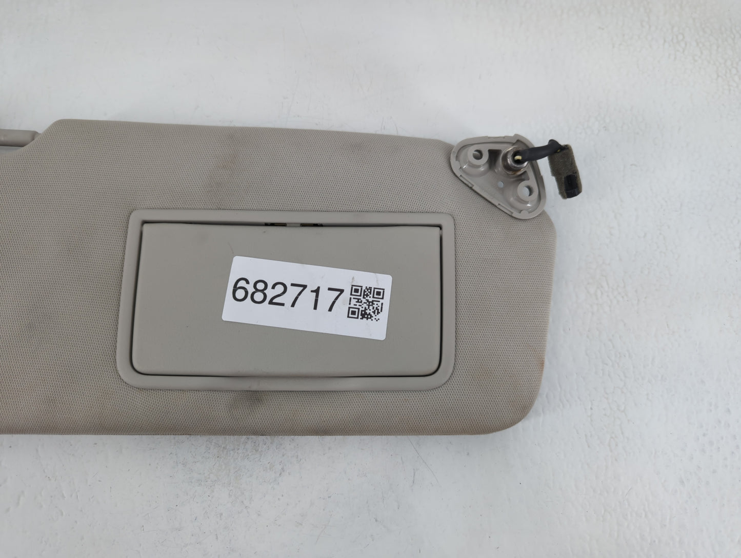 2010-2014 Subaru Legacy Sun Visor Shade Replacement Passenger Right Mirror Fits Fits 2010 2011 2012 2013 2014 OEM Used Auto 