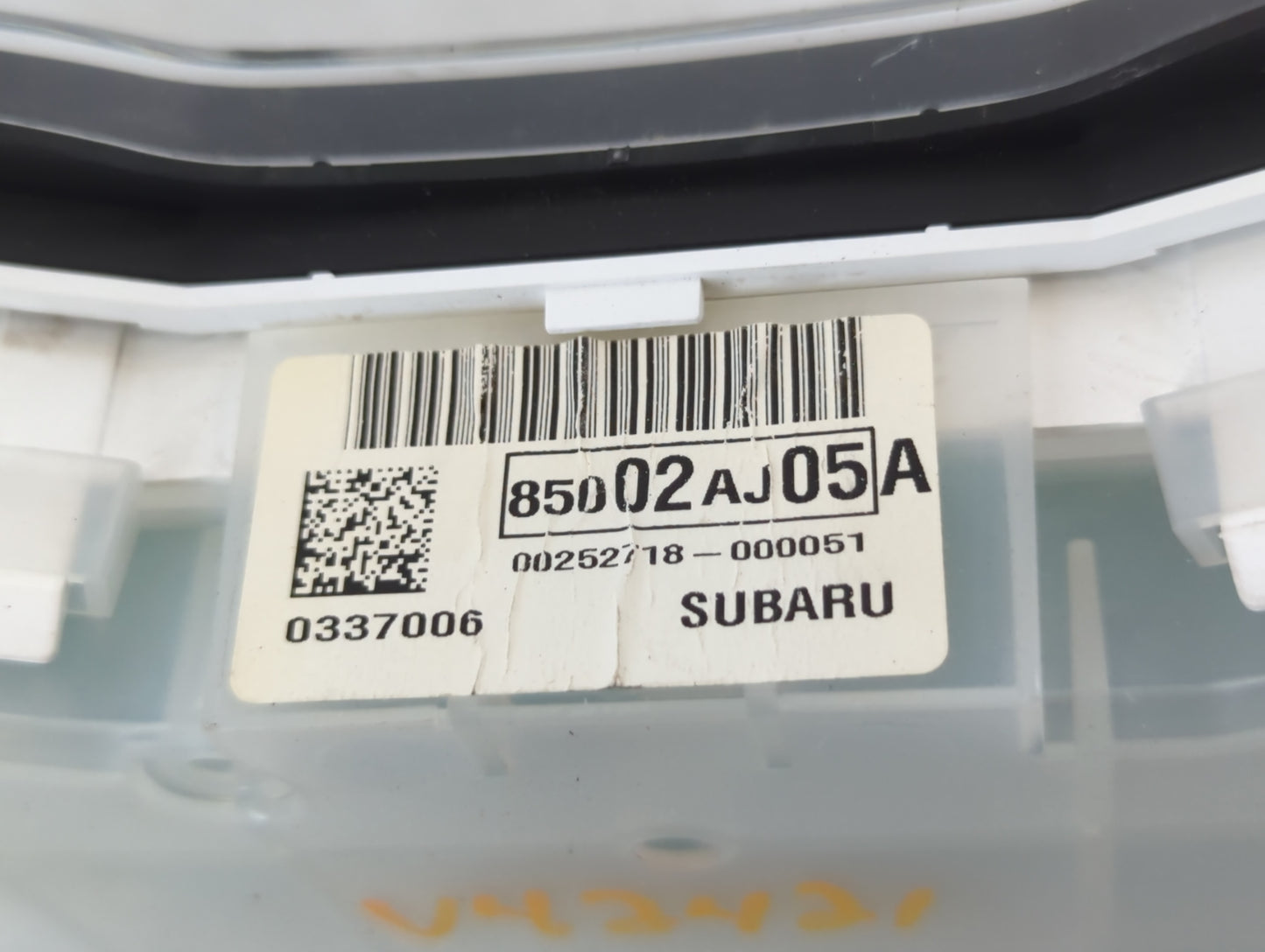2010 Subaru Legacy Instrument Cluster Speedometer Gauges P/N:85002AJ05A Fits OEM Used Auto Parts - Oemusedautoparts1.com