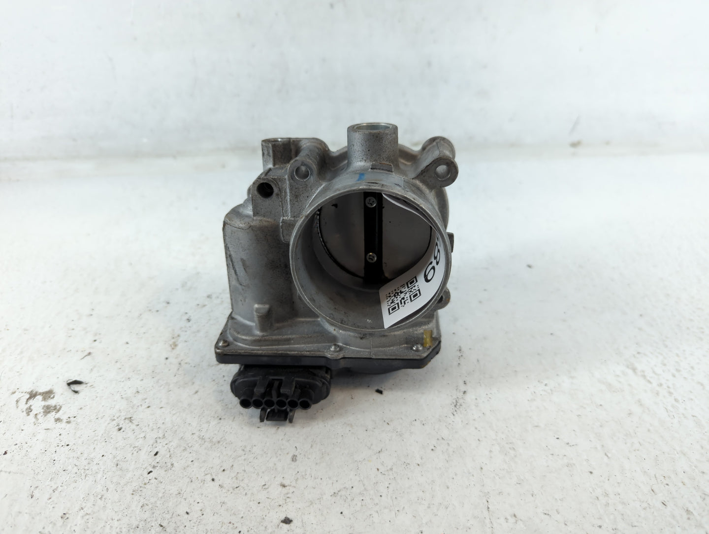 2010-2012 Subaru Legacy Throttle Body P/N:E1569 3M19 1290, 16112AA350 Fits Fits 2010 2011 2012 OEM Used Auto Parts - Oemused