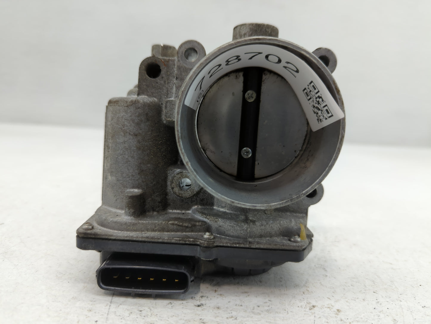2010-2012 Subaru Legacy Throttle Body P/N:E1569 3M19 1290, 16112AA350 Fits Fits 2010 2011 2012 OEM Used Auto Parts - Oemused