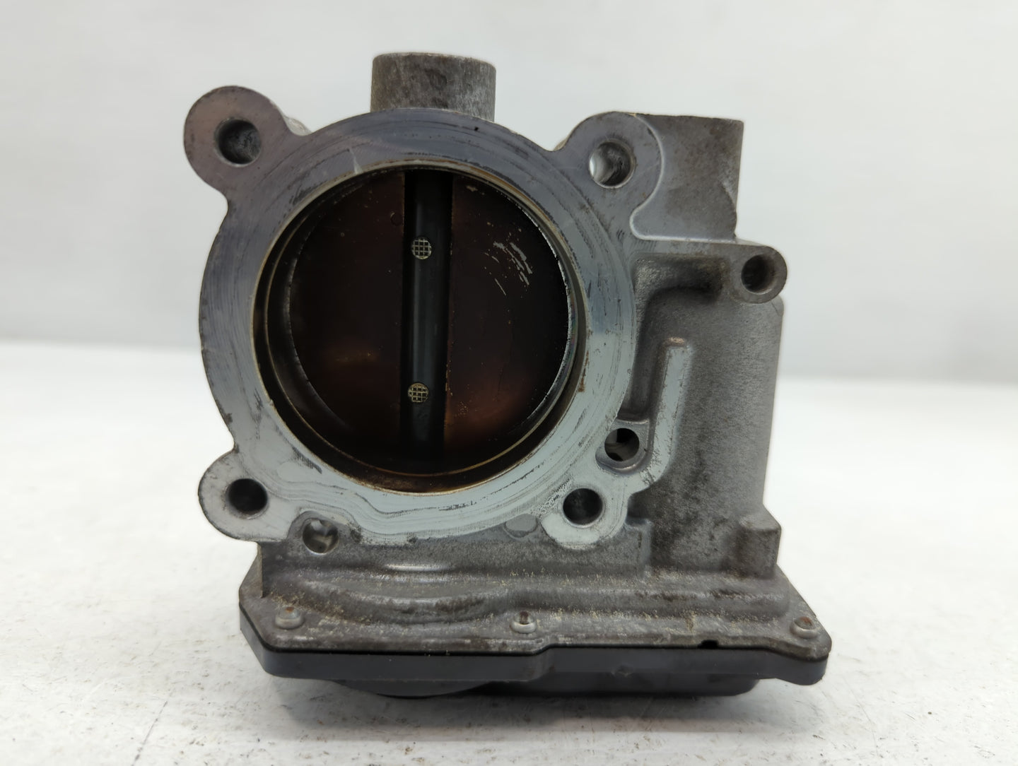 2010-2012 Subaru Legacy Throttle Body P/N:E1569 3M19 1290, 16112AA350 Fits Fits 2010 2011 2012 OEM Used Auto Parts - Oemused