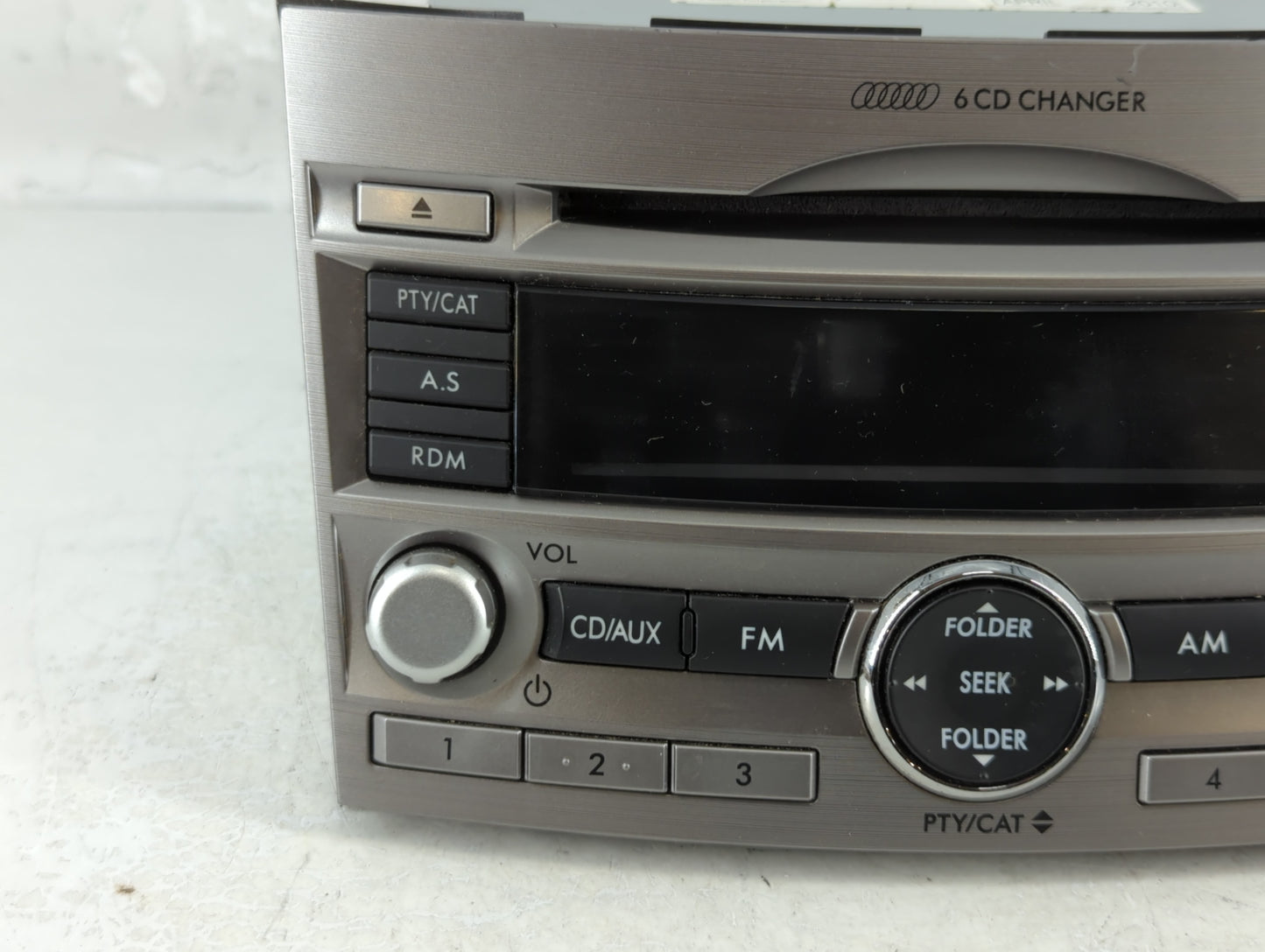 2010-2012 Subaru Legacy Am Fm Cd Player Radio Receiver - Oemusedautoparts1.com