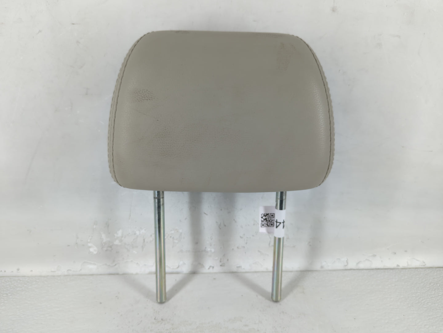 2010 Subaru Legacy Headrest Head Rest Front Driver Passenger Seat Grey - Oemusedautoparts1.com