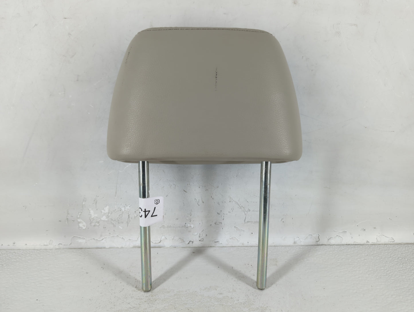 2010 Subaru Legacy Headrest Head Rest Front Driver Passenger Seat Grey - Oemusedautoparts1.com
