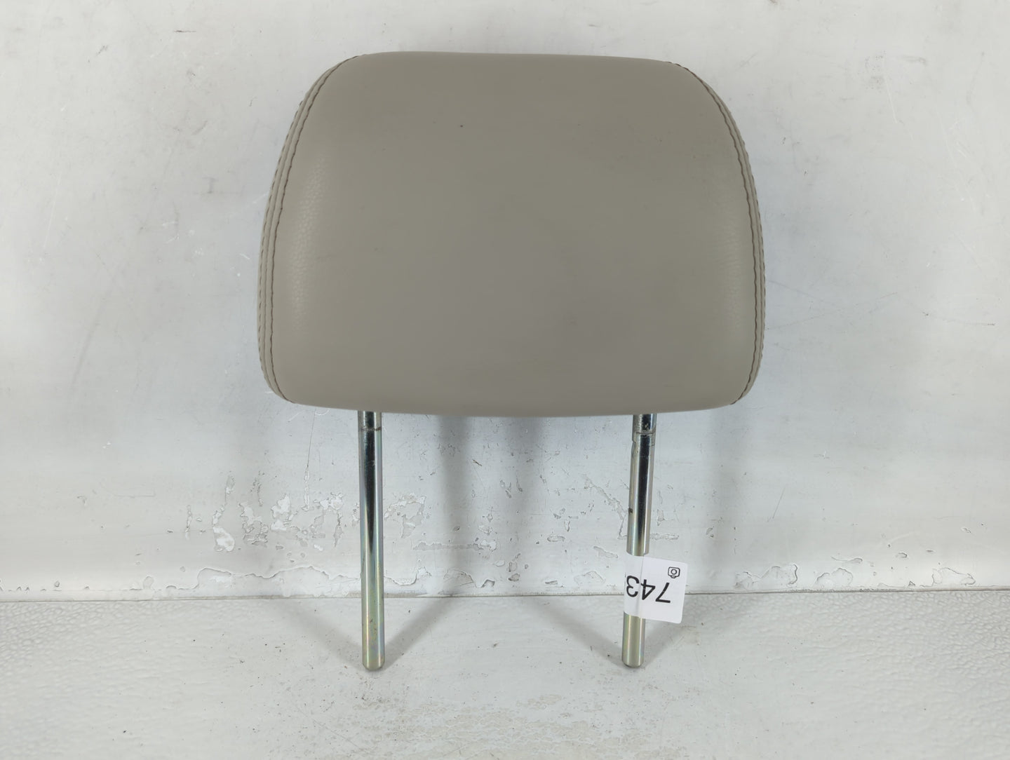 2010 Subaru Legacy Headrest Head Rest Front Driver Passenger Seat Grey - Oemusedautoparts1.com