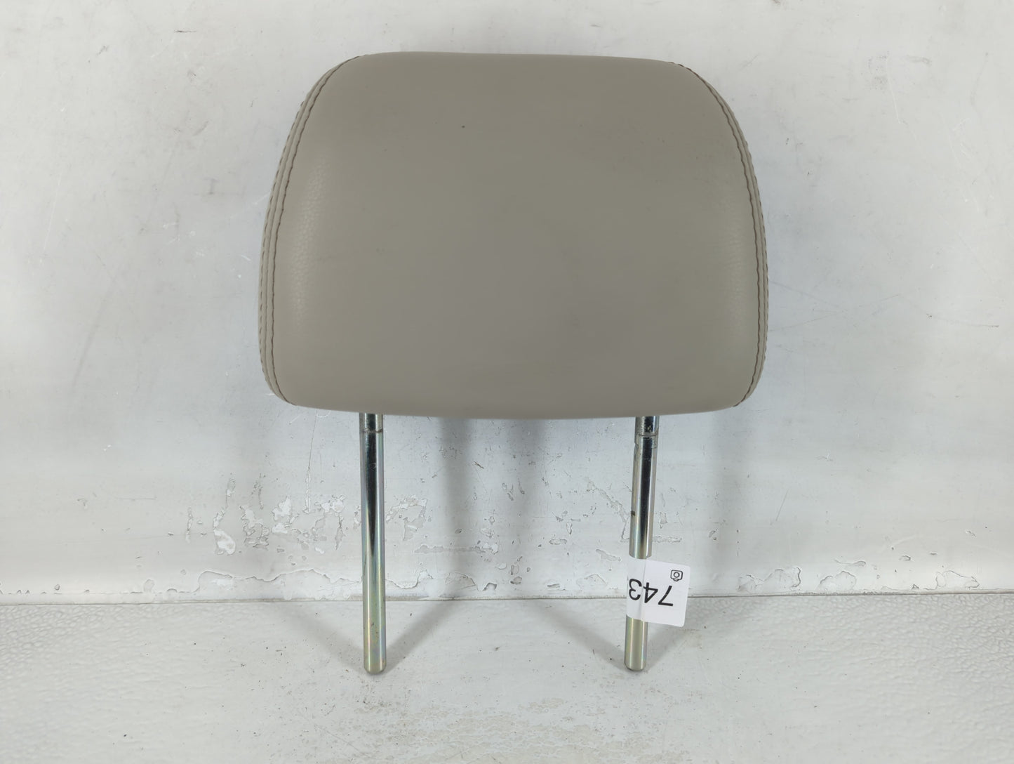 2010 Subaru Legacy Headrest Head Rest Front Driver Passenger Seat Grey - Oemusedautoparts1.com