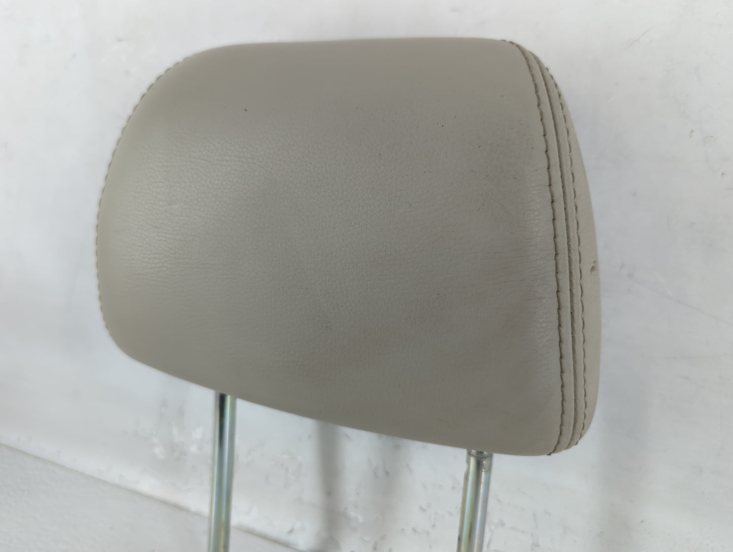 2010 Subaru Legacy Headrest Head Rest Front Driver Passenger Seat Grey - Oemusedautoparts1.com