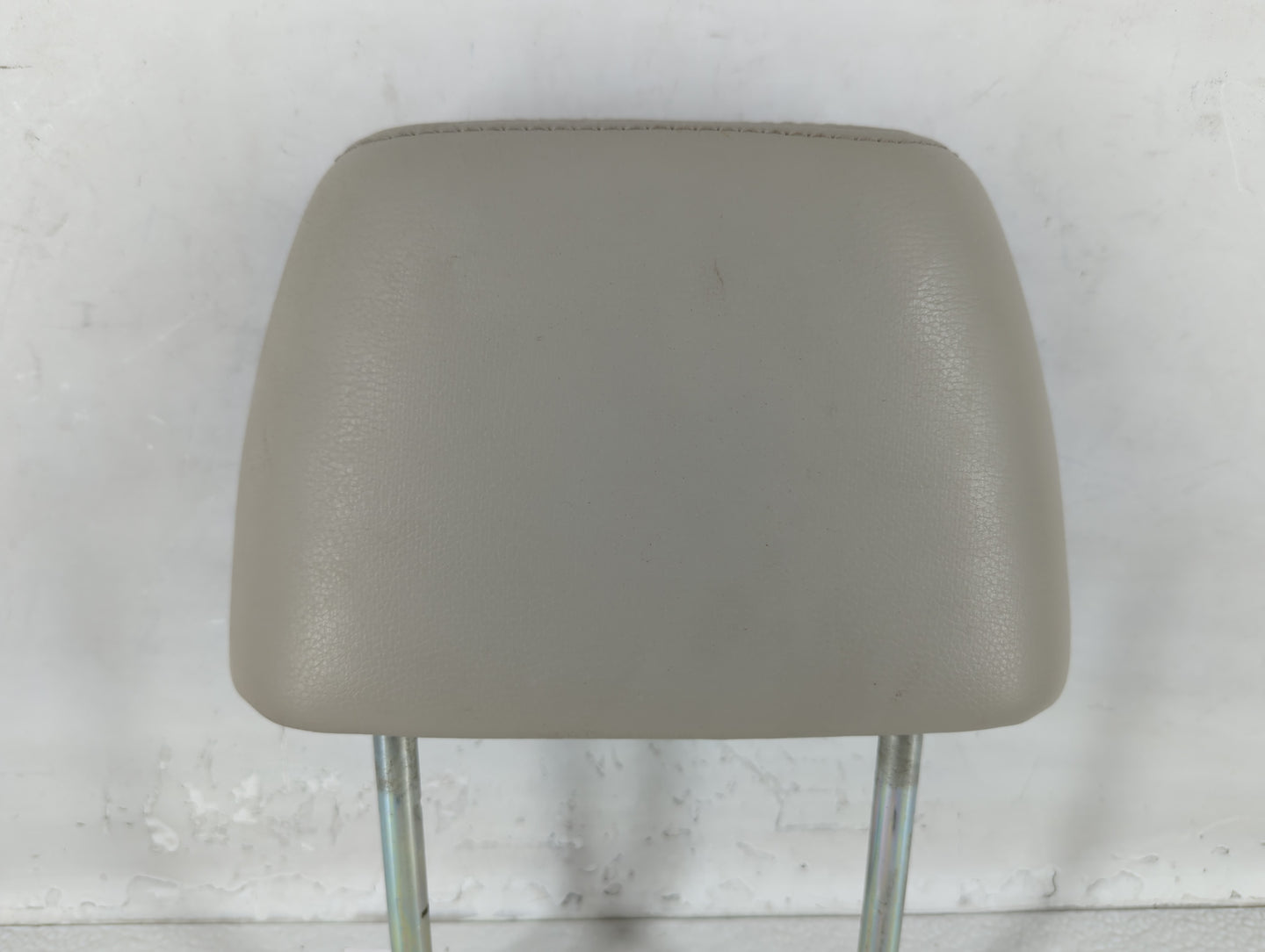 2010 Subaru Legacy Headrest Head Rest Front Driver Passenger Seat Grey - Oemusedautoparts1.com