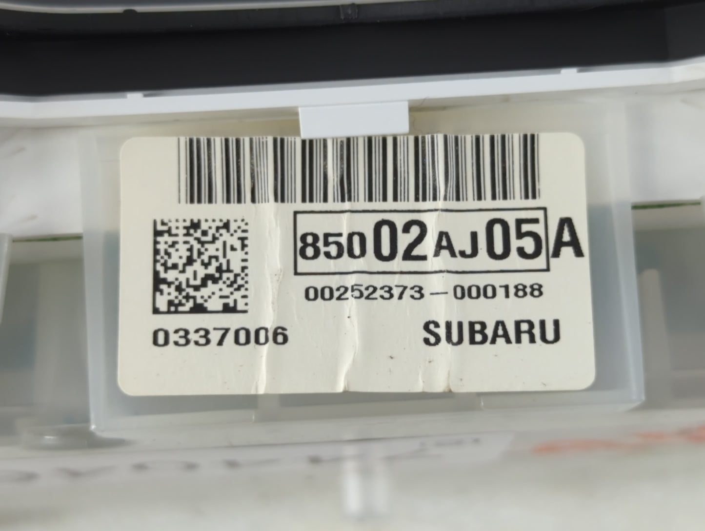 2010 Subaru Legacy Instrument Cluster Speedometer Gauges P/N:85002AJ05A Fits OEM Used Auto Parts - Oemusedautoparts1.com