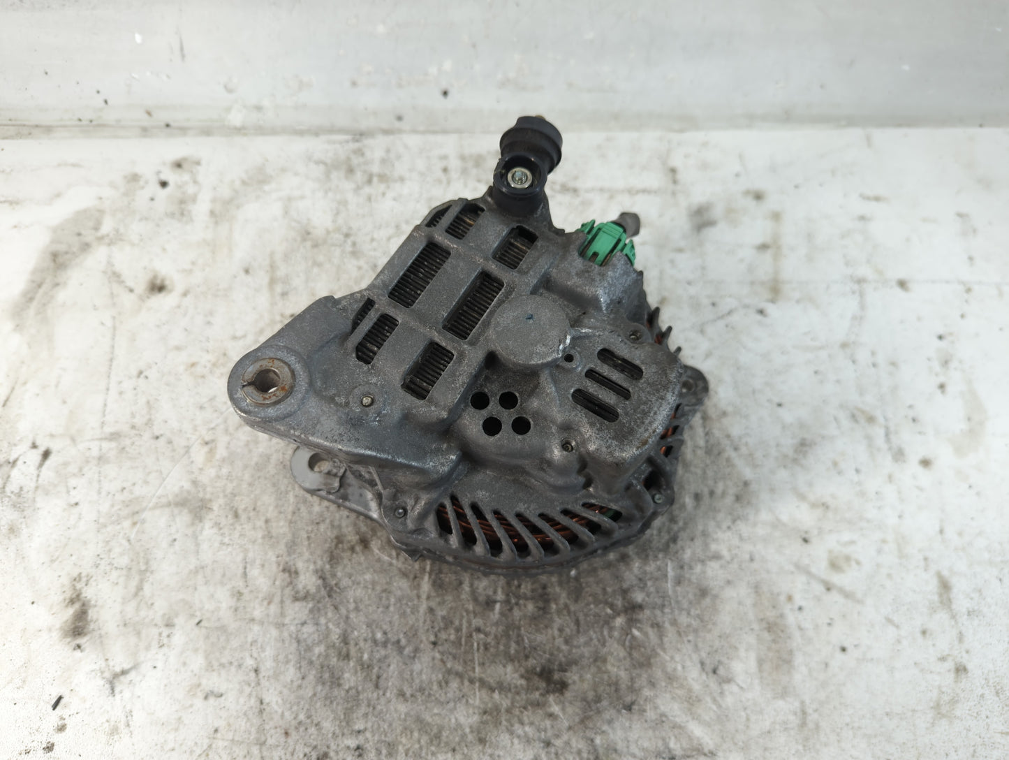 2010-2012 Subaru Legacy Alternator Replacement Generator Charging Assembly Engine OEM P/N:23700 AA63A Fits Fits 2010 2011 20