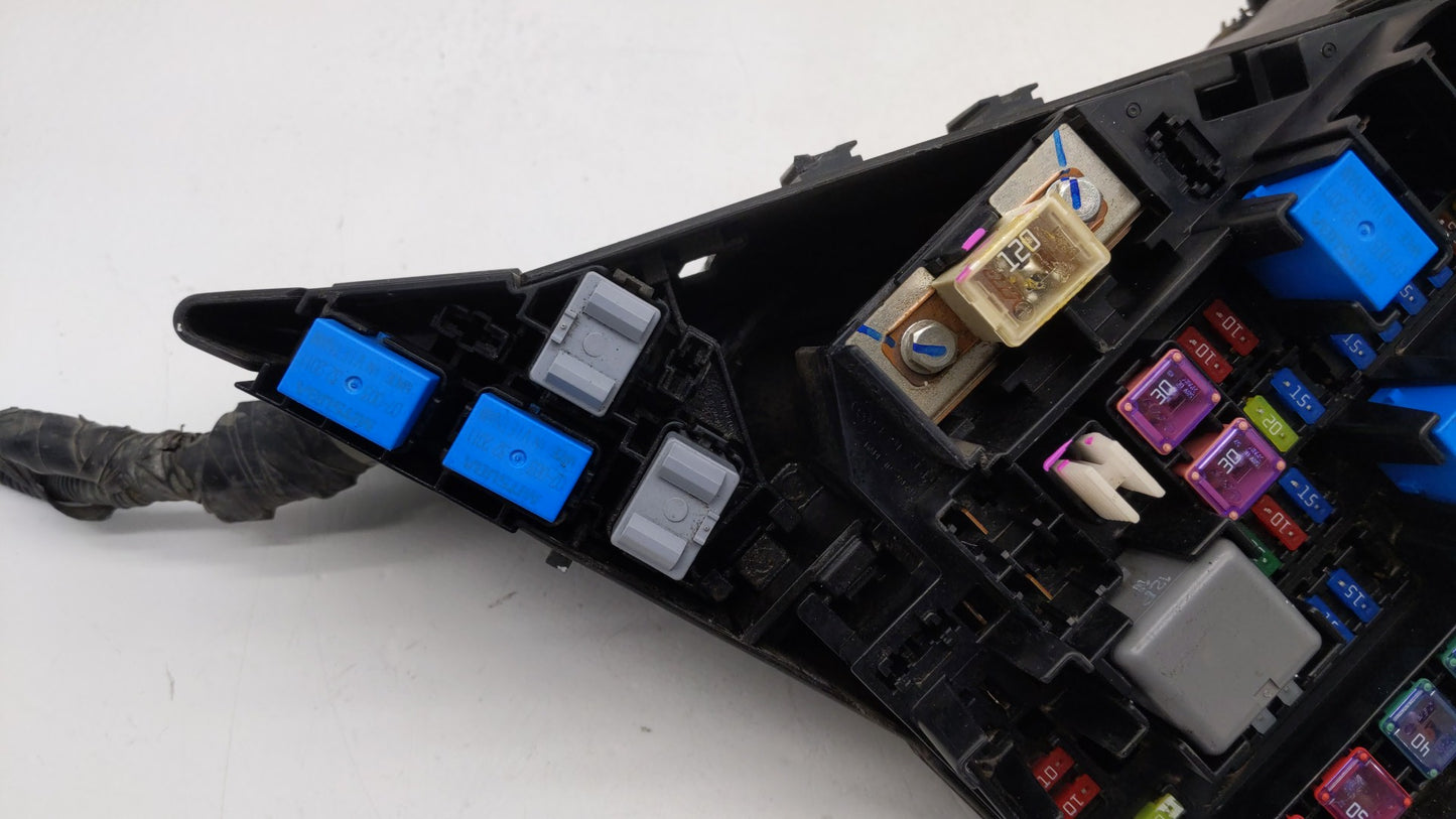 2010 Subaru Legacy Fusebox Fuse Box Panel Relay Module P/N:MB102800B Fits Fits 2011 2012 2013 2014 OEM Used Auto Parts - Oem