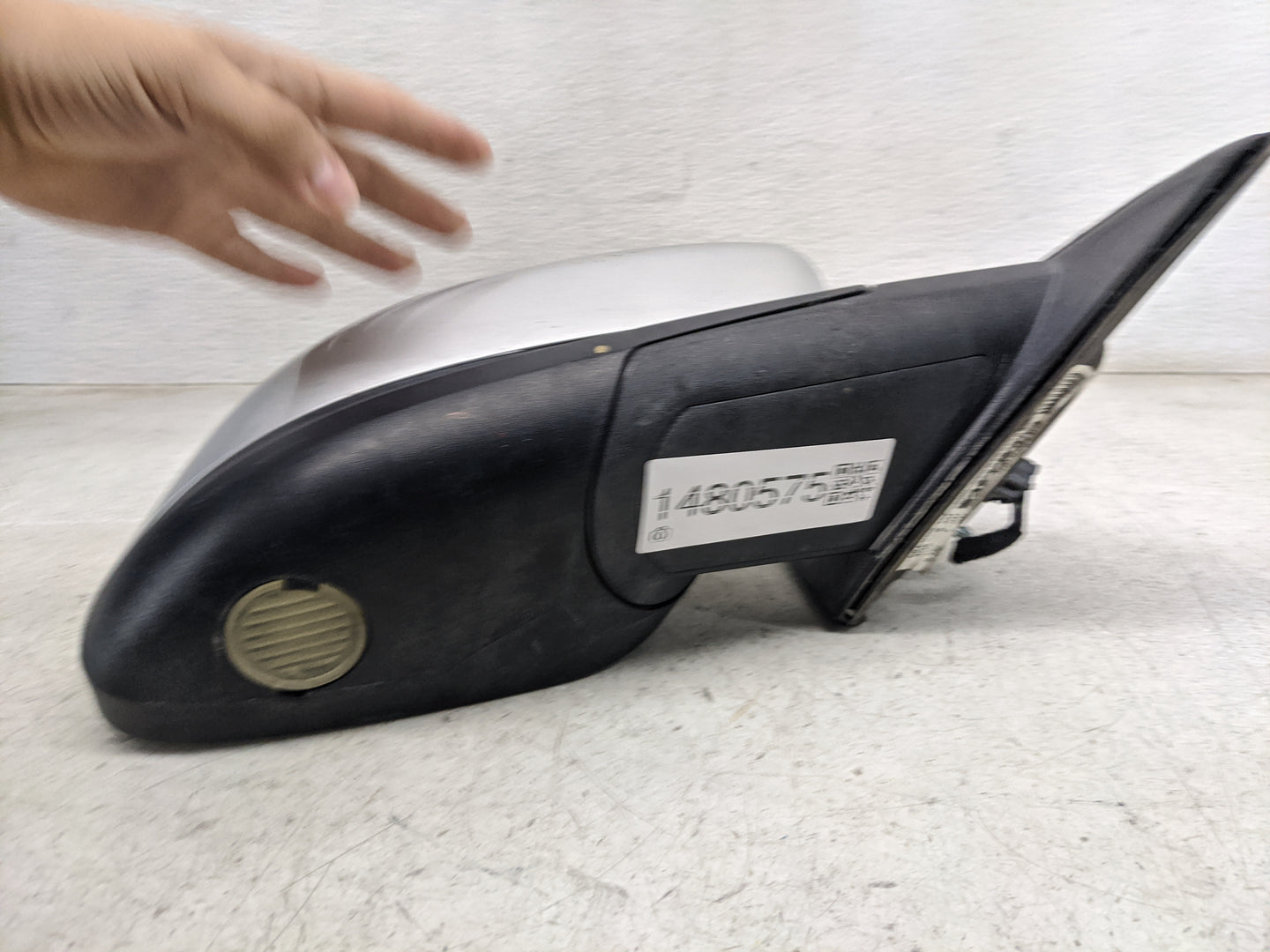 2010 Subaru Outback Passenger Side View Mirror - Right Door Mirror OEM Used - Oemusedautoparts1.com