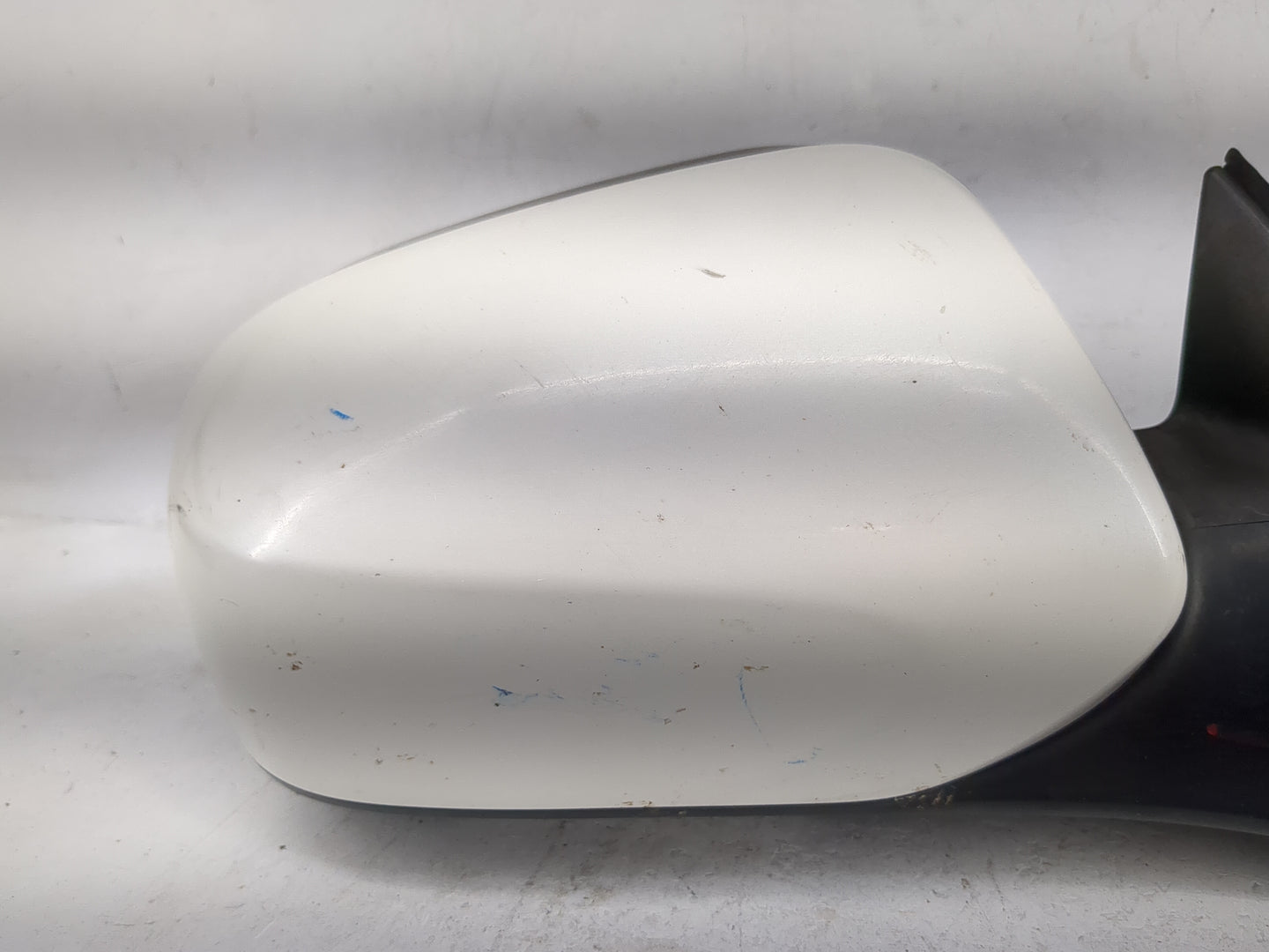 2010 Subaru Outback Passenger Side View Mirror - Right Door Mirror OEM Used - Oemusedautoparts1.com