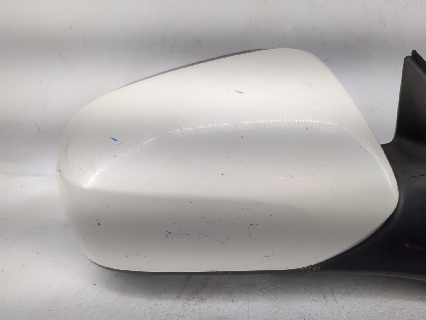 2010 Subaru Outback Passenger Side View Mirror - Right Door Mirror OEM Used - Oemusedautoparts1.com