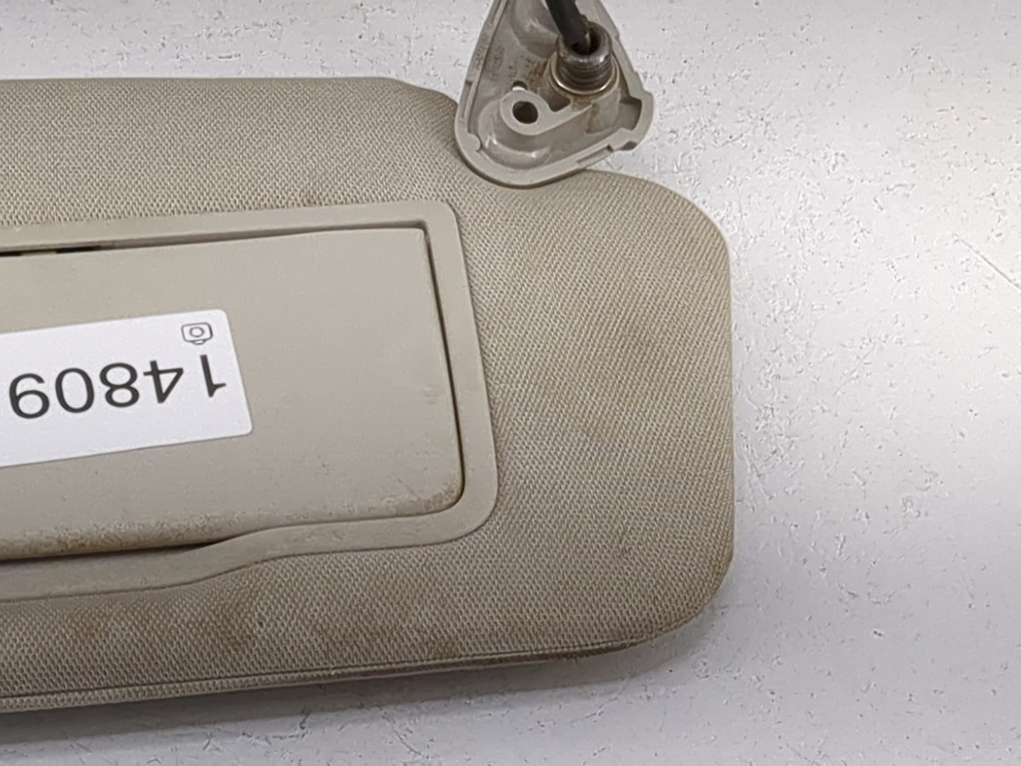 2010 Subaru Outback Sun Visor Shade Replacement Passenger Right Mirror Fits OEM Used Auto Parts - Oemusedautoparts1.com