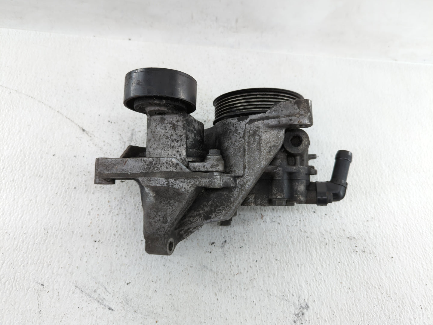 2010 Subaru Outback Alternator Replacement Generator Charging Assembly Engine OEM Fits OEM Used Auto Parts - Oemusedautopart