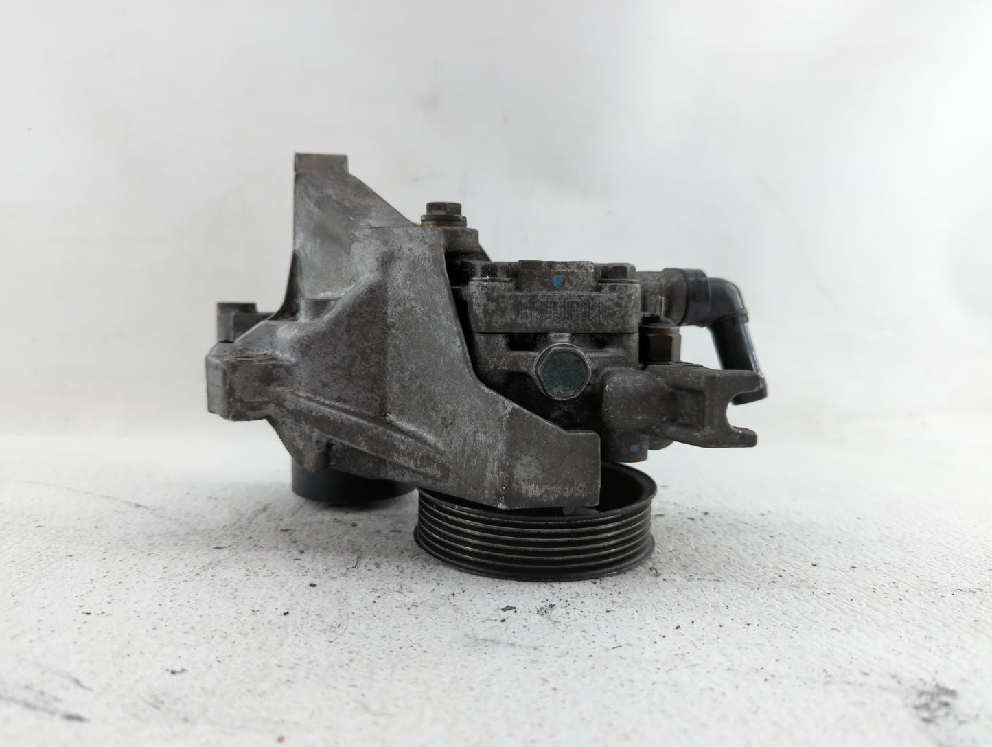 2010 Subaru Outback Alternator Replacement Generator Charging Assembly Engine OEM Fits OEM Used Auto Parts - Oemusedautopart