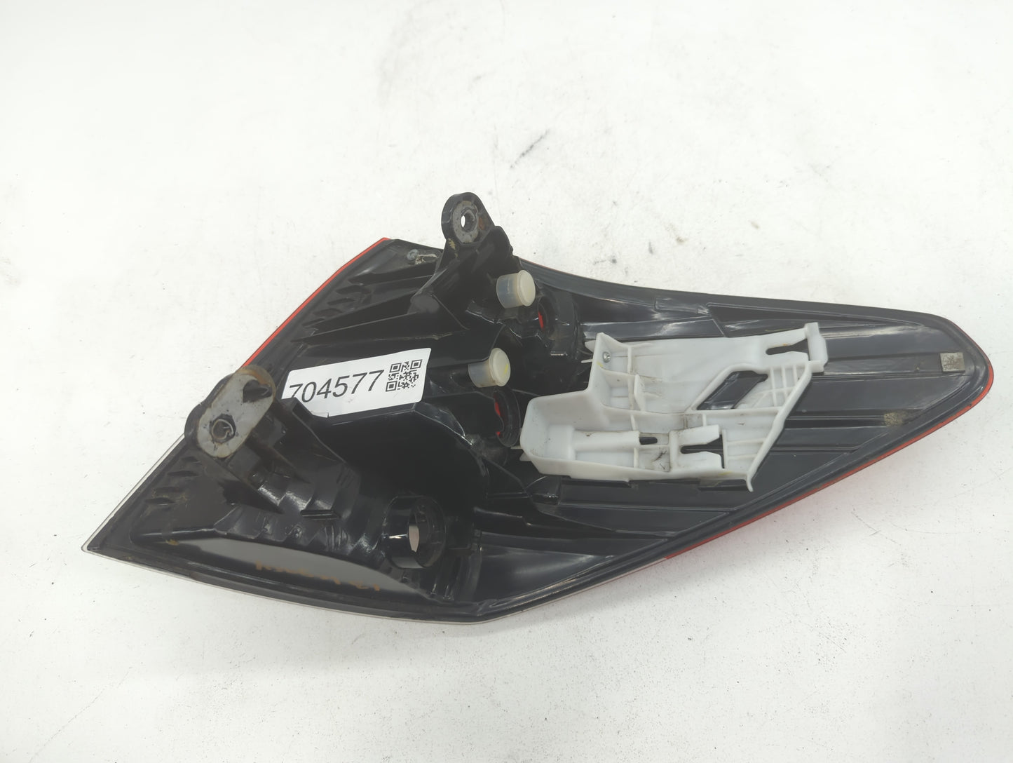 2010 Subaru Outback Tail Light Assembly Driver Left OEM Fits OEM Used Auto Parts - Oemusedautoparts1.com