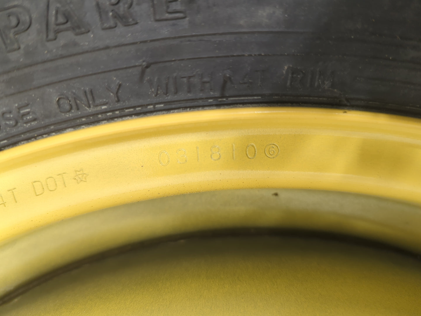 2010-2013 Suzuki Kizashi Spare Donut Tire Wheel Rim Oem - Oemusedautoparts1.com