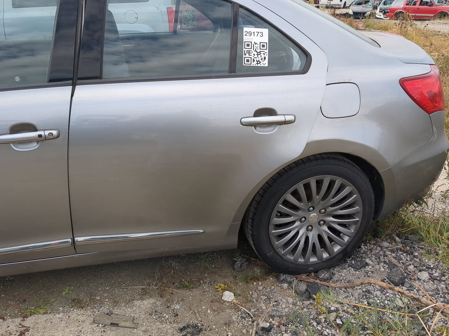 2010-2013 Suzuki Kizashi Driver Rear Door Oem - Oemusedautoparts1.com