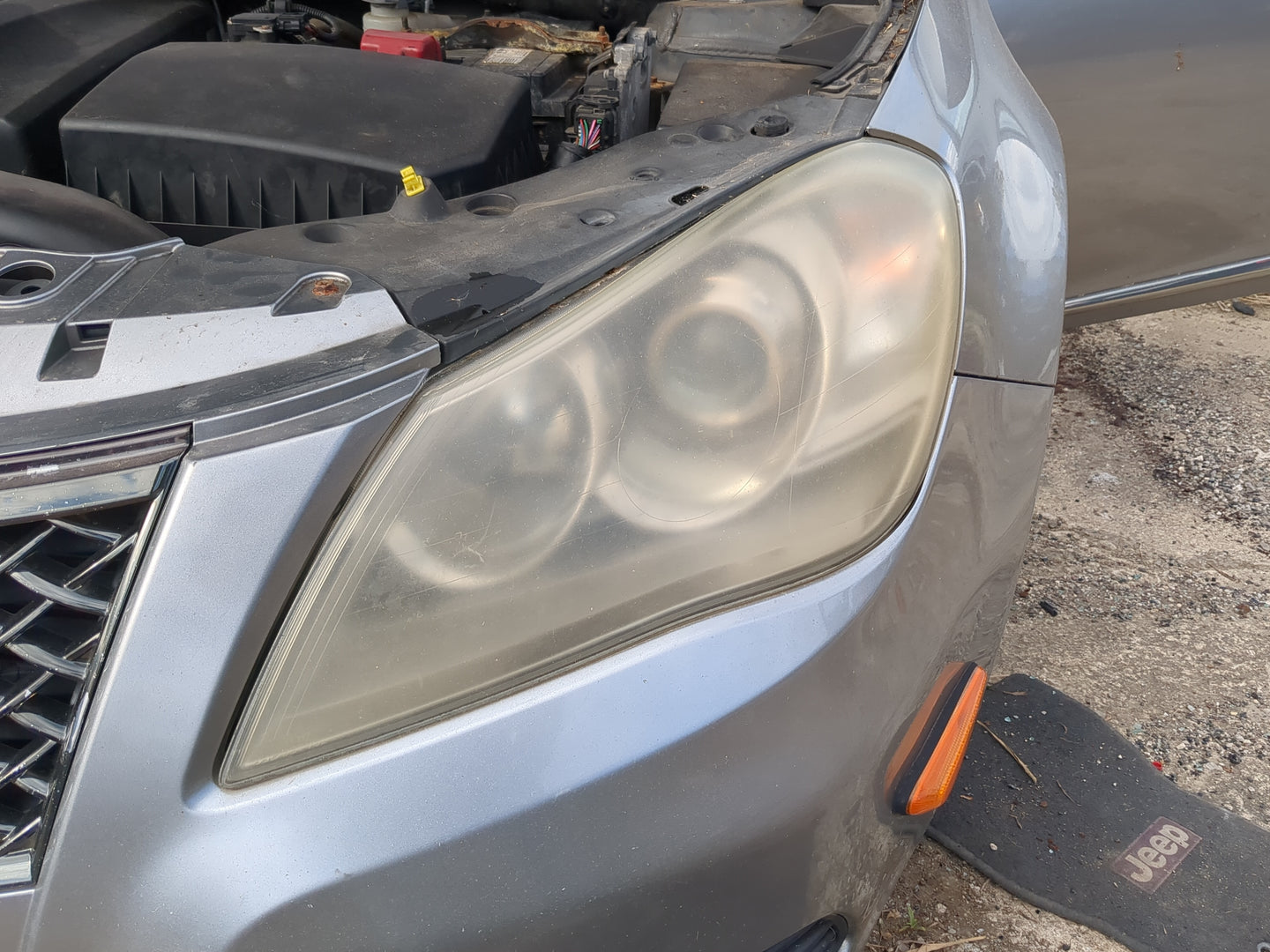 2010-2013 Suzuki Kizashi Driver Left Oem Head Light Headlight Lamp - Oemusedautoparts1.com