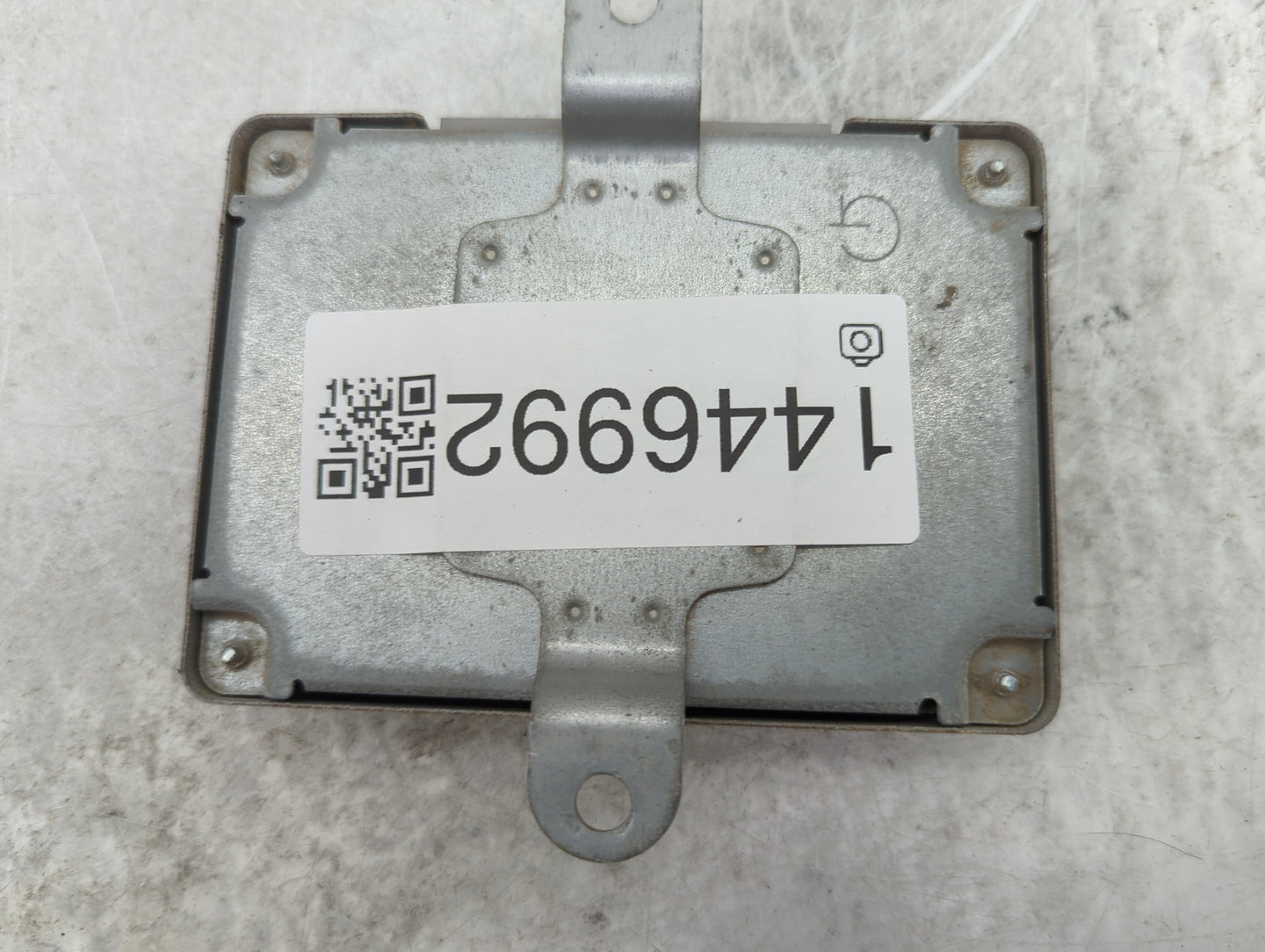 2010-2010 Suzuki Kizashi Transmission Control Module Tcu Tcm - Oemusedautoparts1.com