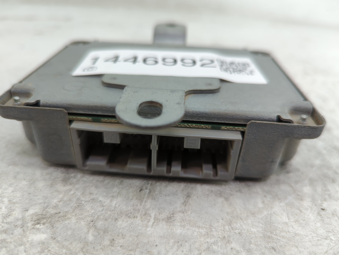 2010-2010 Suzuki Kizashi Transmission Control Module Tcu Tcm - Oemusedautoparts1.com