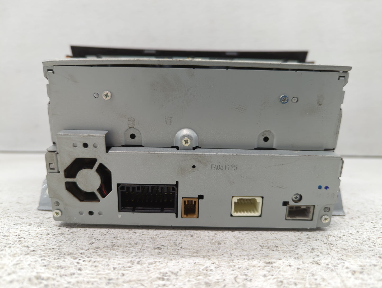 2010-2013 Suzuki Kizashi Radio AM FM Cd Player Receiver Replacement P/N:39101-57L00 Fits Fits 2010 2011 2012 2013 OEM Used A