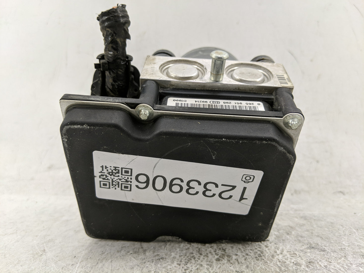 2010-2013 Suzuki Sx4 ABS Pump Control Module Replacement P/N:265 951 Fits Fits 2010 2011 2012 2013 OEM Used Auto Parts - Oem